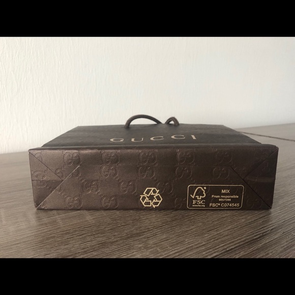 SOLD! Gucci Brown Gold Paper Shopping Gift Bag - Picture 5 of 6